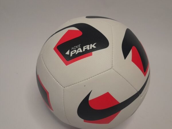 BALON  FUTBOL NIKE PARK  TEAM FZ7551-100