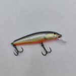 Señuelo / Minnow 7cm -8gr / Sinking  /Grey Silver / salmon